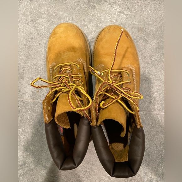 Kids Timberland Boots. Size 3M. (Used & no shoe box. Read description) - Picture 9 of 10